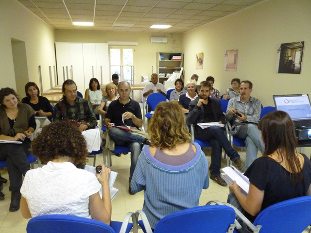 Una àmplia representació dels regidors i regidores de serveis socials, immigració i igualtat dels ajuntaments anoiencs